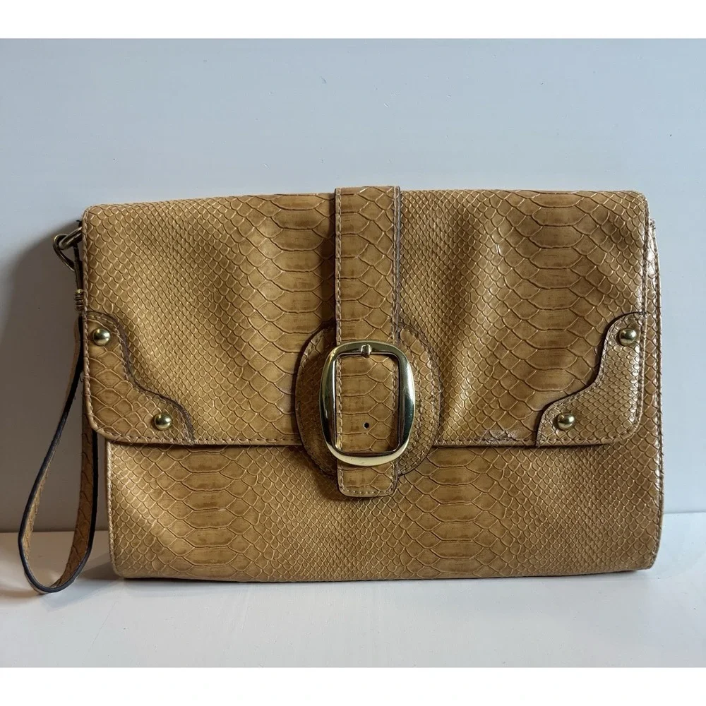 Snake Embossed Faux Leather Clutch Wristlet Camel Tan Y2K Boho Chic Purse